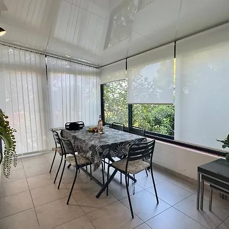 Annexe Indépendante Avec Jolie Vue Toulon