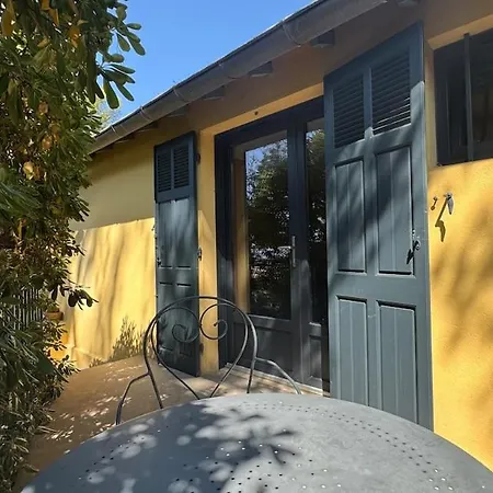 Annexe Indépendante Avec Jolie Vue Hébergement de vacances Toulon